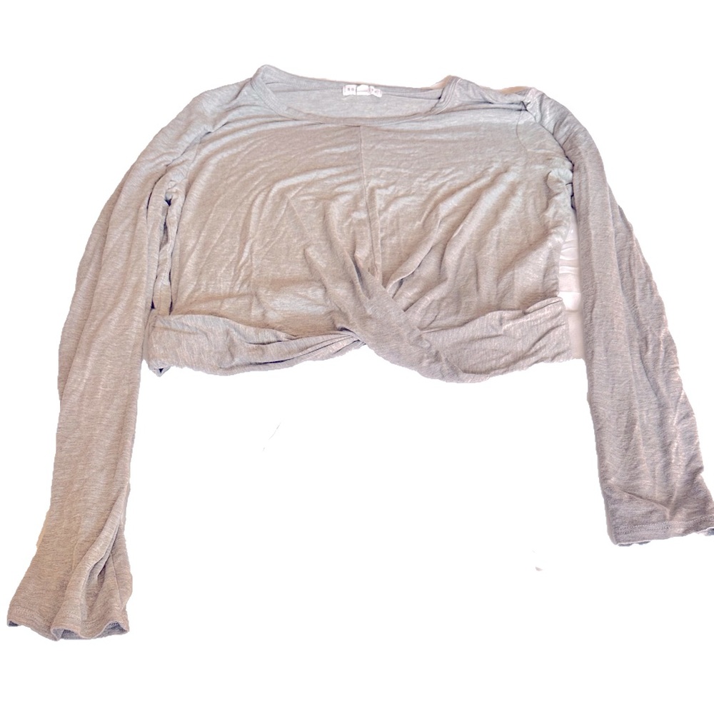 Socialite top (slight crop top)